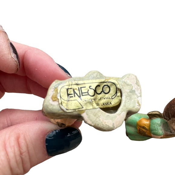 Enesco Nativity Scene Christmas Ceramic 2” - Picture 9 of 12